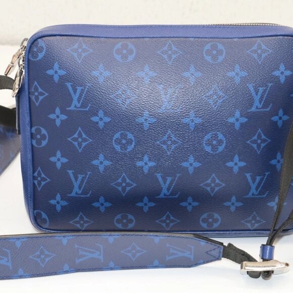 Louis Vuitton Cobalt Blue Taiga Leather Monogram Canvas Outdoor Messenger Bag - Picture 9 of 15